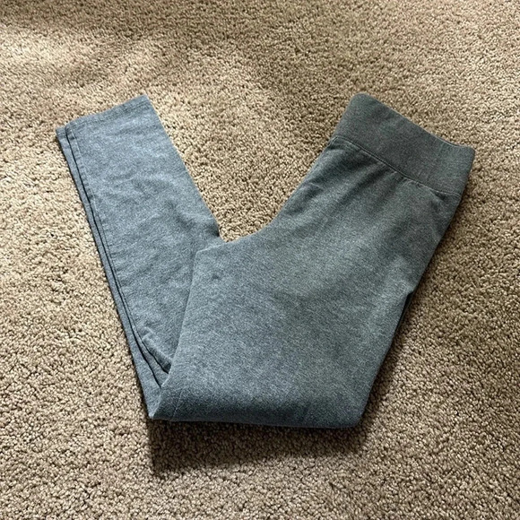Aerie Chill Play Move Gray Leggings Size Medium - Picture 3 of 9